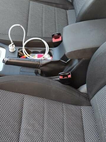 Коричневый Шкода Октавия, объемом двигателя 1.6 л и пробегом 305 тыс. км за 8500 $, фото 8 на Automoto.ua