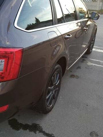 Коричневый Шкода Октавия, объемом двигателя 1.6 л и пробегом 305 тыс. км за 8500 $, фото 12 на Automoto.ua