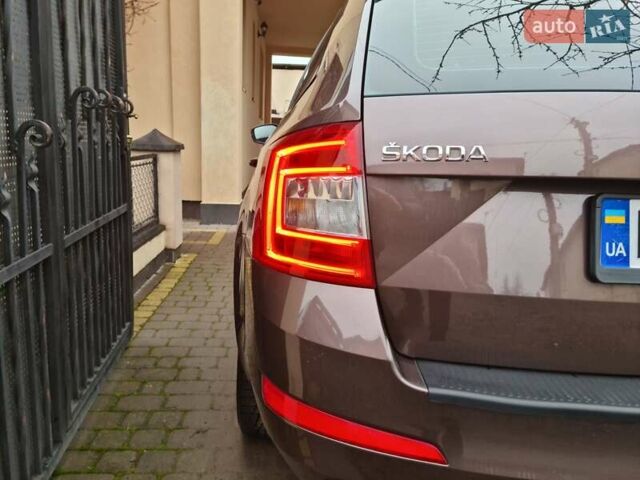 Коричневый Шкода Октавия, объемом двигателя 1.97 л и пробегом 256 тыс. км за 10900 $, фото 32 на Automoto.ua