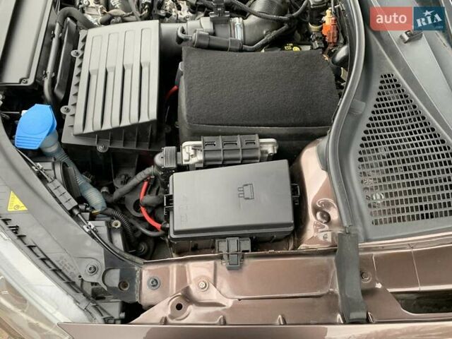 Коричневый Шкода Октавия, объемом двигателя 1.97 л и пробегом 193 тыс. км за 13200 $, фото 20 на Automoto.ua