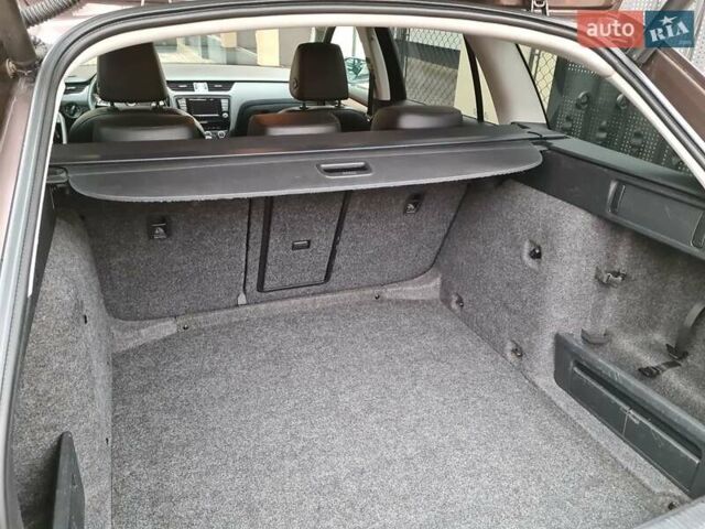 Коричневый Шкода Октавия, объемом двигателя 1.97 л и пробегом 256 тыс. км за 10900 $, фото 36 на Automoto.ua