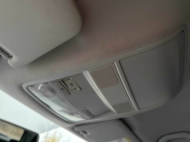 Коричневий Шкода Октавія, об'ємом двигуна 1.6 л та пробігом 185 тис. км за 9800 $, фото 23 на Automoto.ua