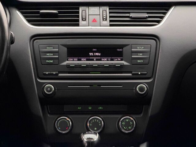 Коричневий Шкода Октавія, об'ємом двигуна 1.6 л та пробігом 185 тис. км за 9800 $, фото 18 на Automoto.ua