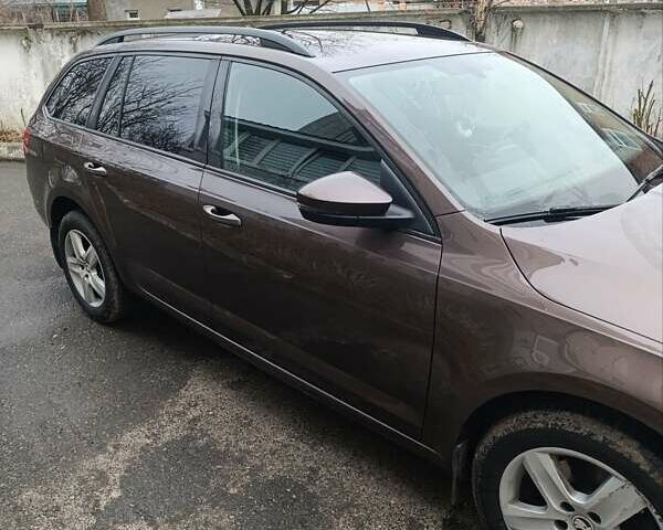 Коричневый Шкода Октавия, объемом двигателя 2 л и пробегом 322 тыс. км за 11500 $, фото 1 на Automoto.ua