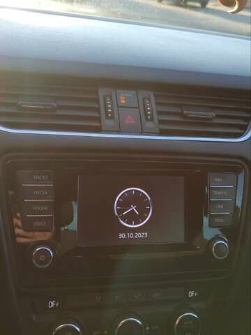 Коричневий Шкода Октавія, об'ємом двигуна 1.6 л та пробігом 269 тис. км за 8500 $, фото 13 на Automoto.ua