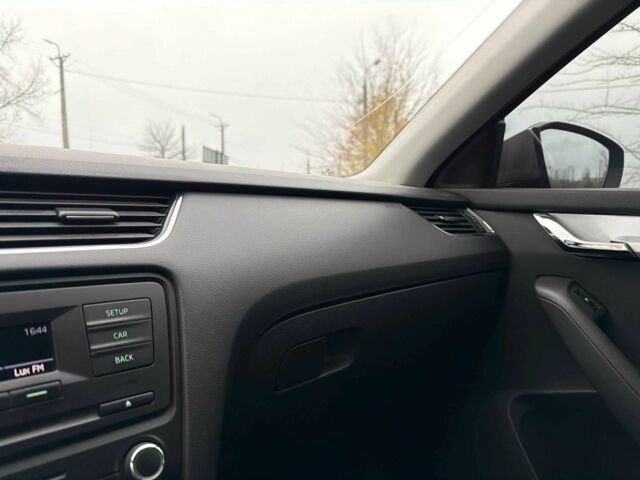Коричневий Шкода Октавія, об'ємом двигуна 1.6 л та пробігом 185 тис. км за 9800 $, фото 21 на Automoto.ua