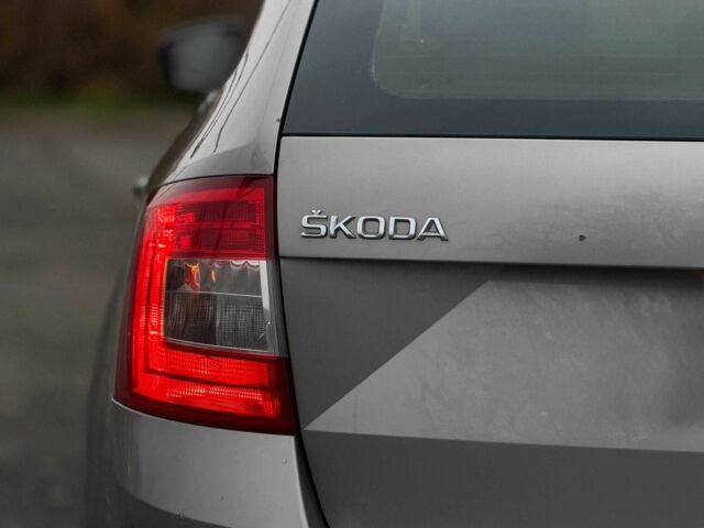 Коричневий Шкода Октавія, об'ємом двигуна 1.6 л та пробігом 185 тис. км за 9800 $, фото 8 на Automoto.ua