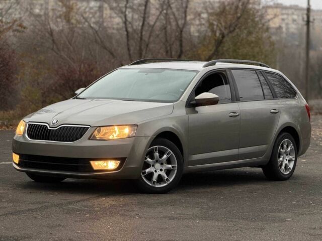 Коричневий Шкода Октавія, об'ємом двигуна 1.6 л та пробігом 185 тис. км за 9800 $, фото 1 на Automoto.ua