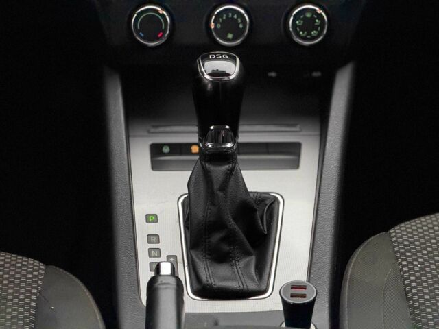 Коричневий Шкода Октавія, об'ємом двигуна 1.6 л та пробігом 185 тис. км за 9800 $, фото 19 на Automoto.ua