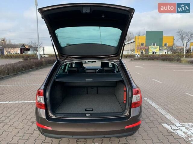 Коричневый Шкода Октавия, объемом двигателя 1.97 л и пробегом 193 тыс. км за 13200 $, фото 56 на Automoto.ua