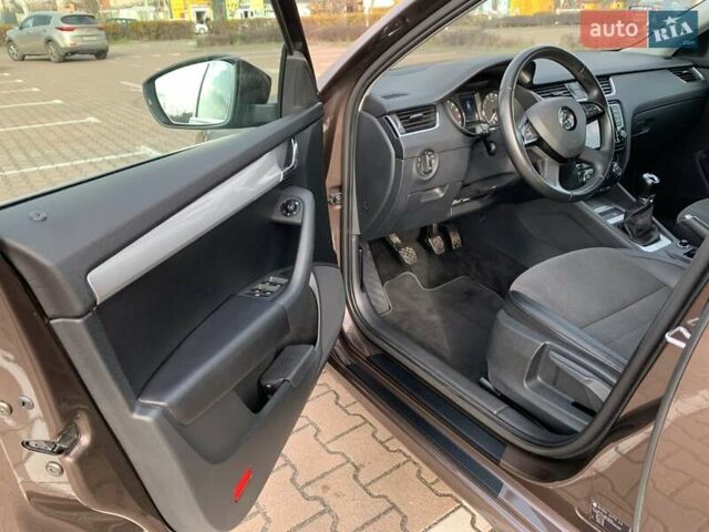 Коричневый Шкода Октавия, объемом двигателя 1.97 л и пробегом 193 тыс. км за 13200 $, фото 22 на Automoto.ua