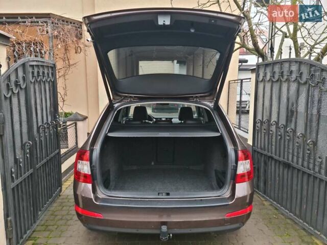 Коричневый Шкода Октавия, объемом двигателя 1.97 л и пробегом 256 тыс. км за 10900 $, фото 38 на Automoto.ua