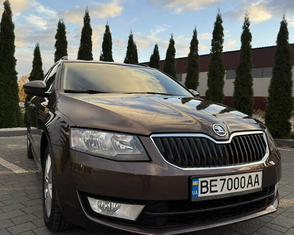 Коричневый Шкода Октавия, объемом двигателя 2 л и пробегом 293 тыс. км за 10500 $, фото 2 на Automoto.ua