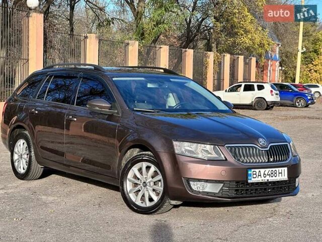Коричневый Шкода Октавия, объемом двигателя 1.6 л и пробегом 232 тыс. км за 12200 $, фото 12 на Automoto.ua