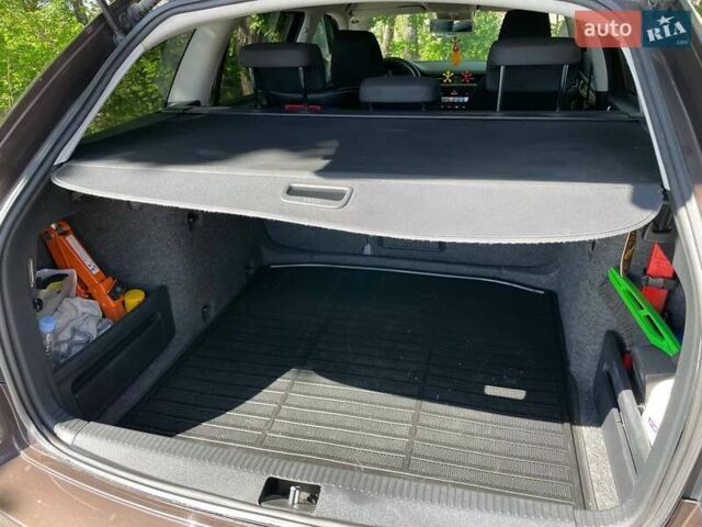 Коричневый Шкода Октавия, объемом двигателя 1.6 л и пробегом 267 тыс. км за 10199 $, фото 31 на Automoto.ua