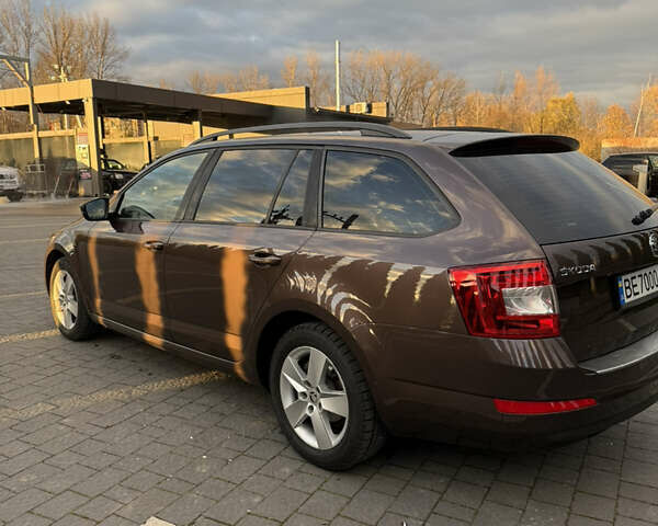 Коричневый Шкода Октавия, объемом двигателя 2 л и пробегом 293 тыс. км за 10500 $, фото 16 на Automoto.ua