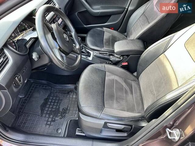 Коричневый Шкода Октавия, объемом двигателя 1.6 л и пробегом 232 тыс. км за 12200 $, фото 29 на Automoto.ua