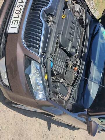 Коричневый Шкода Октавия, объемом двигателя 1.6 л и пробегом 209 тыс. км за 11500 $, фото 3 на Automoto.ua