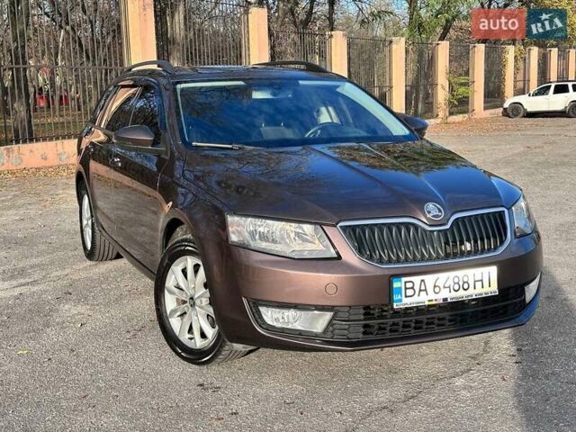 Коричневый Шкода Октавия, объемом двигателя 1.6 л и пробегом 232 тыс. км за 12200 $, фото 2 на Automoto.ua
