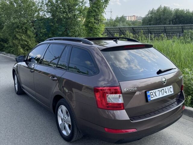 Коричневий Шкода Октавія, об'ємом двигуна 1.6 л та пробігом 206 тис. км за 1000 $, фото 4 на Automoto.ua