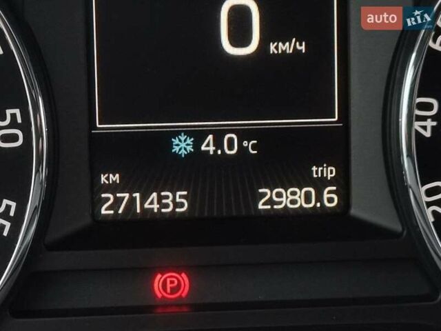 Коричневый Шкода Октавия, объемом двигателя 1.6 л и пробегом 271 тыс. км за 10299 $, фото 11 на Automoto.ua