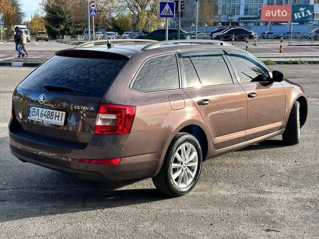 Коричневый Шкода Октавия, объемом двигателя 1.6 л и пробегом 232 тыс. км за 12200 $, фото 9 на Automoto.ua