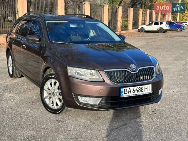 Коричневый Шкода Октавия, объемом двигателя 1.6 л и пробегом 232 тыс. км за 12200 $, фото 10 на Automoto.ua