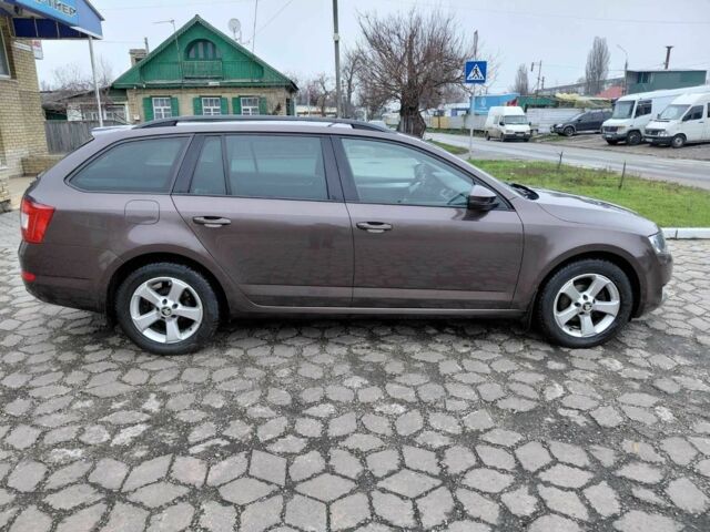 Коричневий Шкода Октавія, об'ємом двигуна 2 л та пробігом 241 тис. км за 10715 $, фото 8 на Automoto.ua