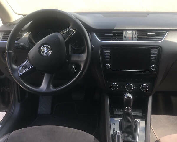 Коричневый Шкода Октавия, объемом двигателя 1.97 л и пробегом 229 тыс. км за 15900 $, фото 15 на Automoto.ua