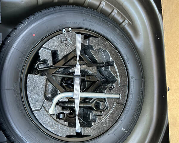 Коричневый Шкода Октавия, объемом двигателя 1.6 л и пробегом 250 тыс. км за 13300 $, фото 49 на Automoto.ua