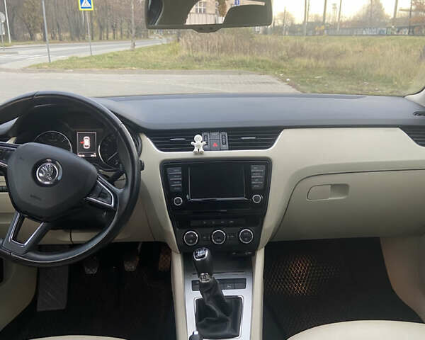 Коричневий Шкода Октавія, об'ємом двигуна 1.6 л та пробігом 200 тис. км за 13100 $, фото 15 на Automoto.ua