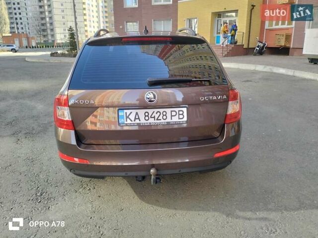 Коричневый Шкода Октавия, объемом двигателя 1.6 л и пробегом 249 тыс. км за 11900 $, фото 4 на Automoto.ua