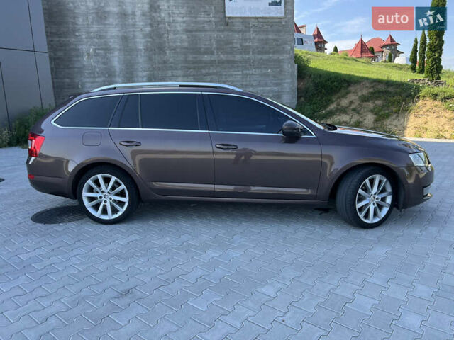 Коричневый Шкода Октавия, объемом двигателя 1.6 л и пробегом 250 тыс. км за 13300 $, фото 10 на Automoto.ua