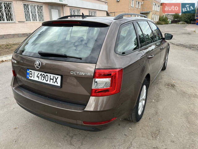 Коричневый Шкода Октавия, объемом двигателя 1.6 л и пробегом 260 тыс. км за 14500 $, фото 4 на Automoto.ua