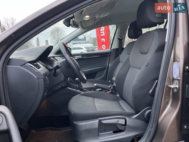 Коричневий Шкода Октавія, об'ємом двигуна 1.6 л та пробігом 103 тис. км за 18900 $, фото 14 на Automoto.ua