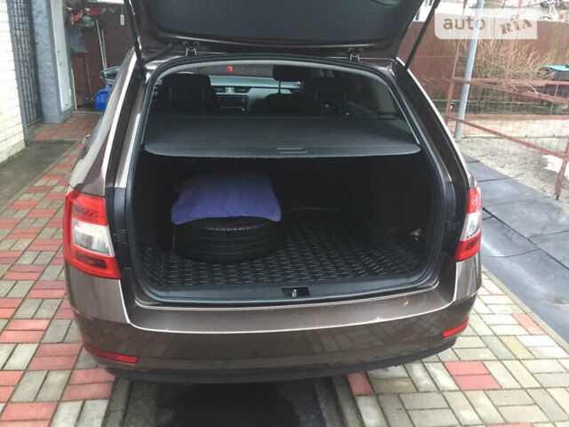 Коричневий Шкода Октавія, об'ємом двигуна 1.6 л та пробігом 147 тис. км за 15000 $, фото 20 на Automoto.ua