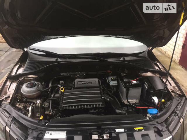 Коричневий Шкода Октавія, об'ємом двигуна 1.6 л та пробігом 147 тис. км за 15000 $, фото 4 на Automoto.ua