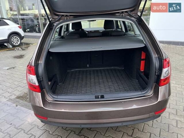 Коричневий Шкода Октавія, об'ємом двигуна 1.6 л та пробігом 103 тис. км за 18900 $, фото 33 на Automoto.ua