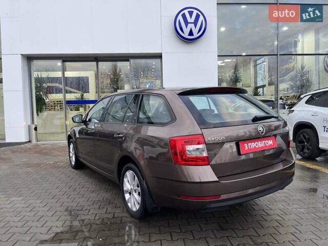 Коричневий Шкода Октавія, об'ємом двигуна 1.6 л та пробігом 103 тис. км за 18900 $, фото 5 на Automoto.ua