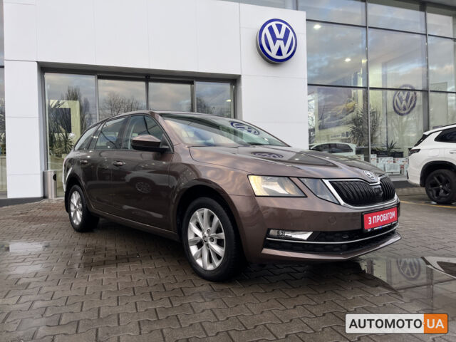 Коричневий Шкода Октавія, об'ємом двигуна 1.6 л та пробігом 103 тис. км за 18500 $, фото 3 на Automoto.ua