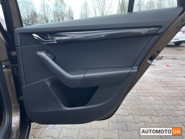 Коричневий Шкода Октавія, об'ємом двигуна 1.6 л та пробігом 103 тис. км за 18500 $, фото 24 на Automoto.ua