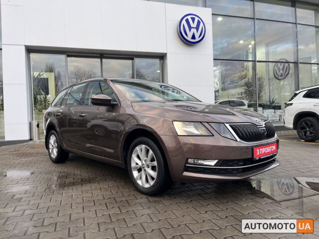 Коричневий Шкода Октавія, об'ємом двигуна 1.6 л та пробігом 103 тис. км за 18500 $, фото 2 на Automoto.ua