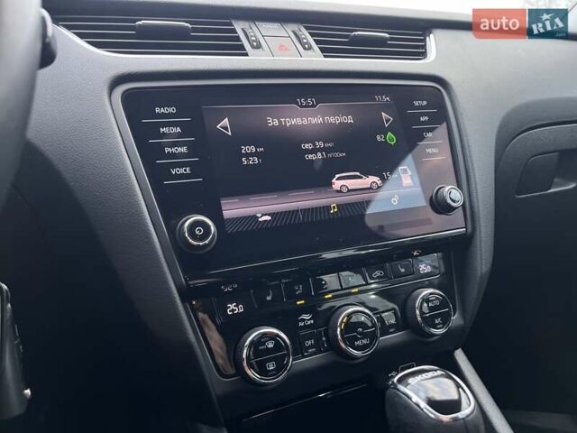 Коричневий Шкода Октавія, об'ємом двигуна 1.6 л та пробігом 103 тис. км за 18900 $, фото 19 на Automoto.ua