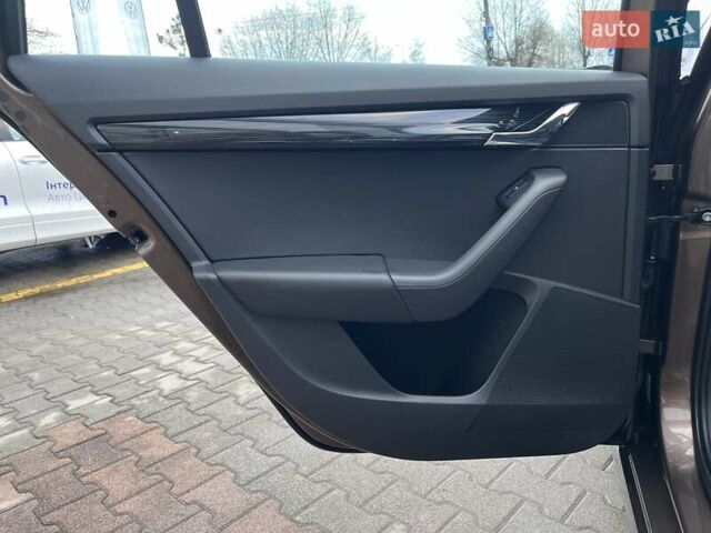 Коричневий Шкода Октавія, об'ємом двигуна 1.6 л та пробігом 103 тис. км за 18900 $, фото 23 на Automoto.ua