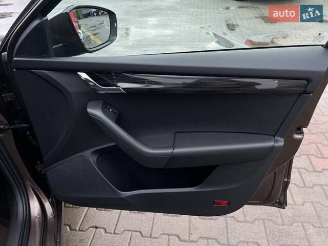 Коричневий Шкода Октавія, об'ємом двигуна 1.6 л та пробігом 103 тис. км за 18900 $, фото 29 на Automoto.ua