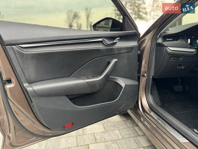 Коричневый Шкода Октавия, объемом двигателя 1.97 л и пробегом 265 тыс. км за 19500 $, фото 18 на Automoto.ua