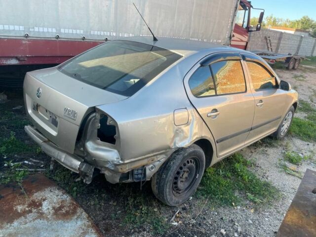 Коричневий Шкода Октавія, об'ємом двигуна 0 л та пробігом 146 тис. км за 2999 $, фото 3 на Automoto.ua