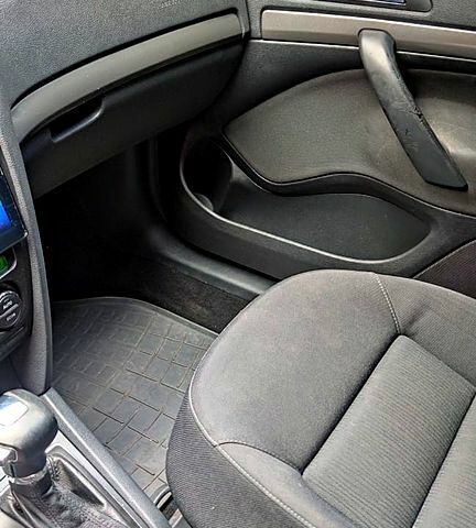 Коричневый Шкода Октавия, объемом двигателя 1.6 л и пробегом 200 тыс. км за 5300 $, фото 5 на Automoto.ua