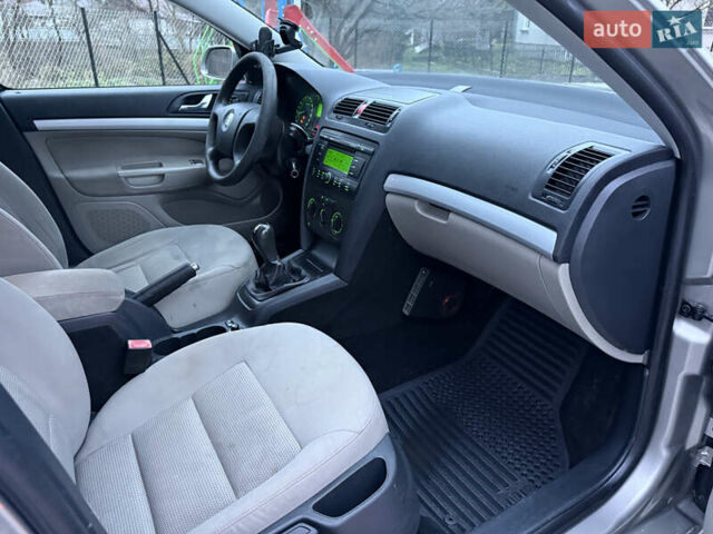 Коричневий Шкода Октавія, об'ємом двигуна 1.6 л та пробігом 270 тис. км за 4900 $, фото 39 на Automoto.ua