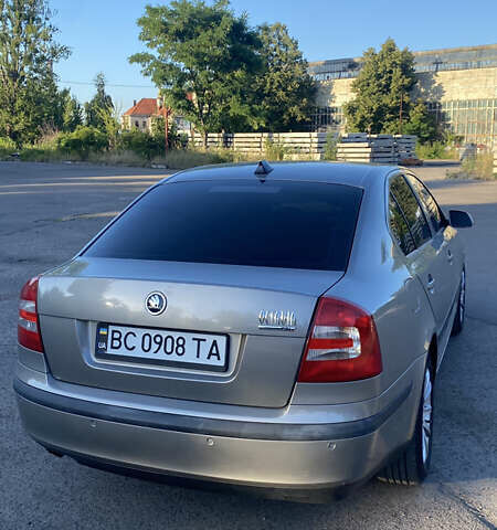 Коричневый Шкода Октавия, объемом двигателя 1.6 л и пробегом 184 тыс. км за 7200 $, фото 8 на Automoto.ua